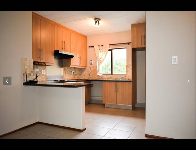 2 bed property to rent in JUKSKEI PARK